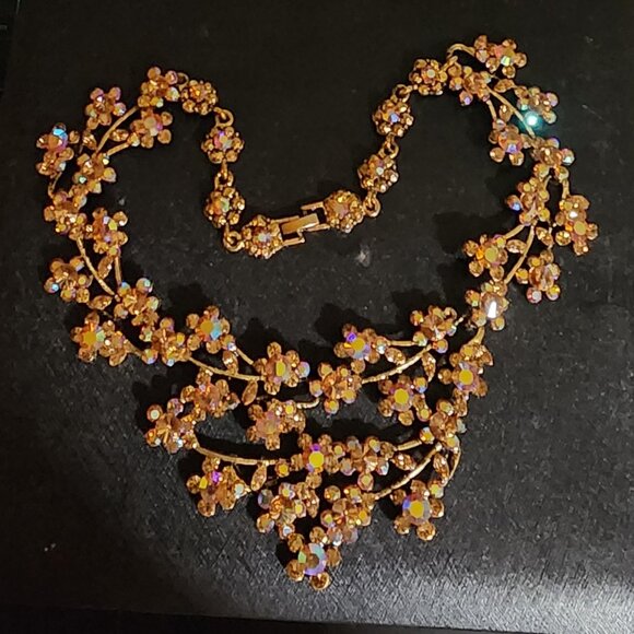 Vintage MCM Golden AB Rhinestone Flower Necklace Heavy Gold Plate Rivoli Stones - Picture 13 of 14